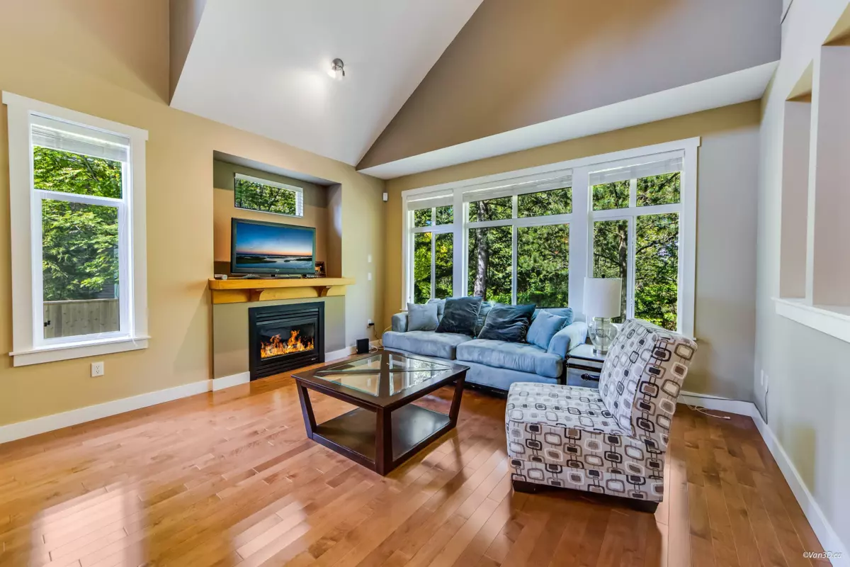 Family Room Photo of 7 15255 36 Avenue, Surrey, BC
