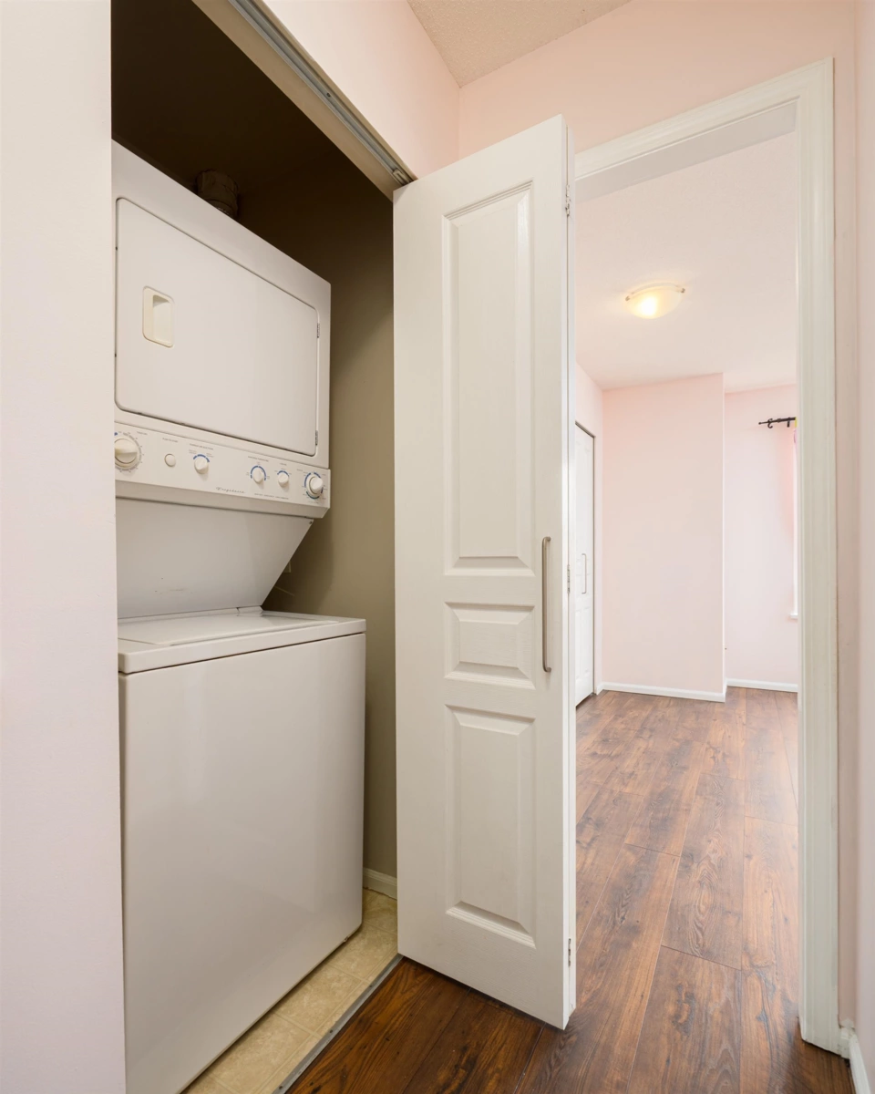 Hallway Photo of 15 7331 Heather Street, Richmond, BC