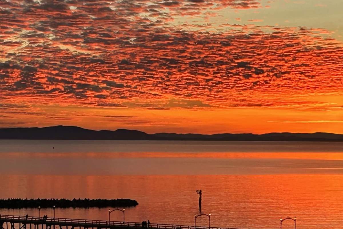 Fitness Center Photo Near 204 15165 Marine Drive, White Rock, BC
