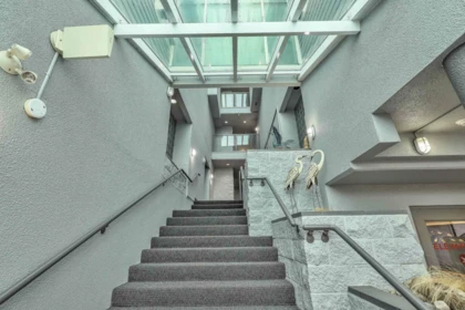 Hot Tub / Spa Photo of 204 15165 Marine Drive, White Rock, BC