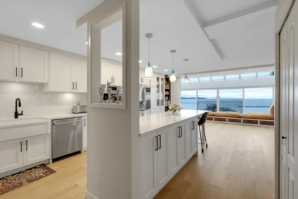 Office / Den Photo of 204 15165 Marine Drive, White Rock, BC