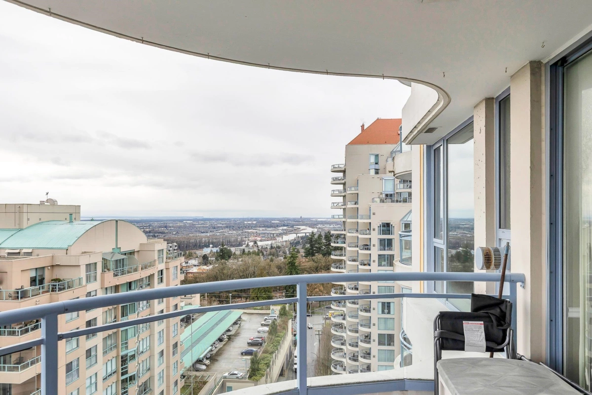 Hallway Photo of 1904 719 Princess Street, New Westminster, BC