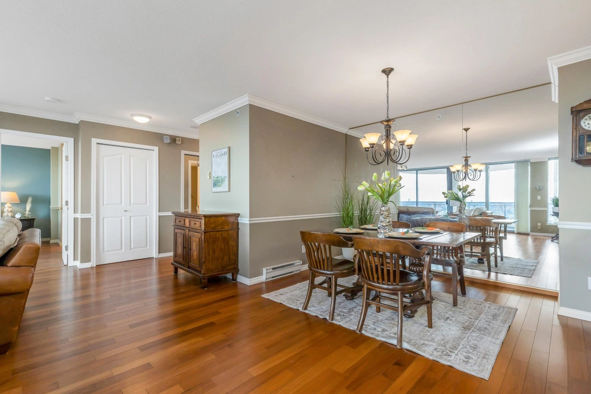 Kitchen Photo of 1904 719 Princess Street, New Westminster, BC