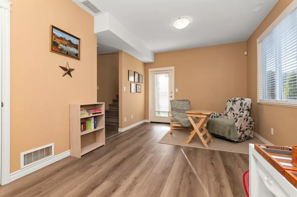 Hot Tub / Spa Photo of 1 46321 Cessna Drive, Chilliwack, BC