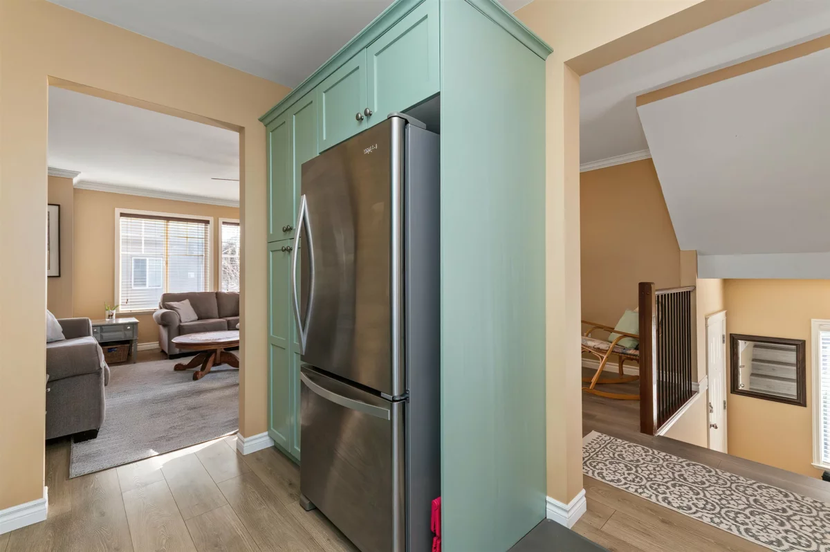 Loft / Bonus Room Photo of 1 46321 Cessna Drive, Chilliwack, BC