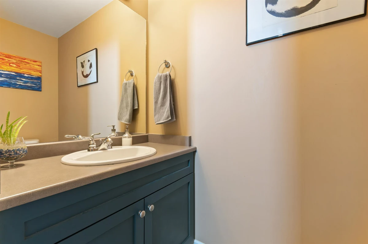 Outdoor Kitchen Photo of 1 46321 Cessna Drive, Chilliwack, BC