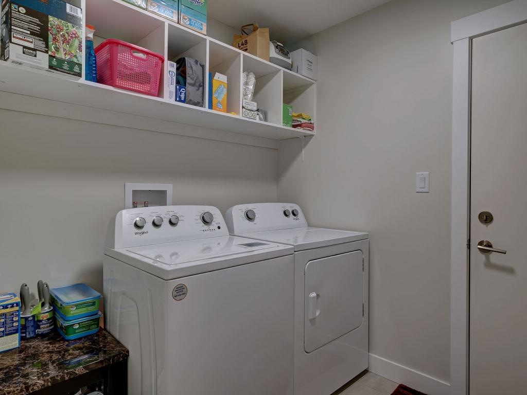 Mudroom Photo of 1028 Celia Crescent, Gibsons, BC