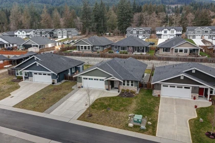 Front Yard Photo of 1028 Celia Crescent, Gibsons, BC