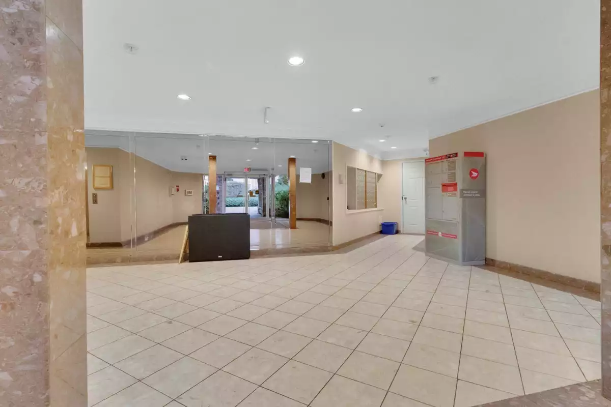 Basement Recreation Room Photo of 314 7151 121 Street, Surrey, BC