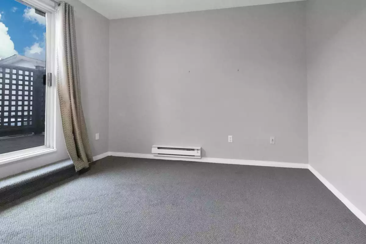 Guest Bathroom Photo of 314 7151 121 Street, Surrey, BC