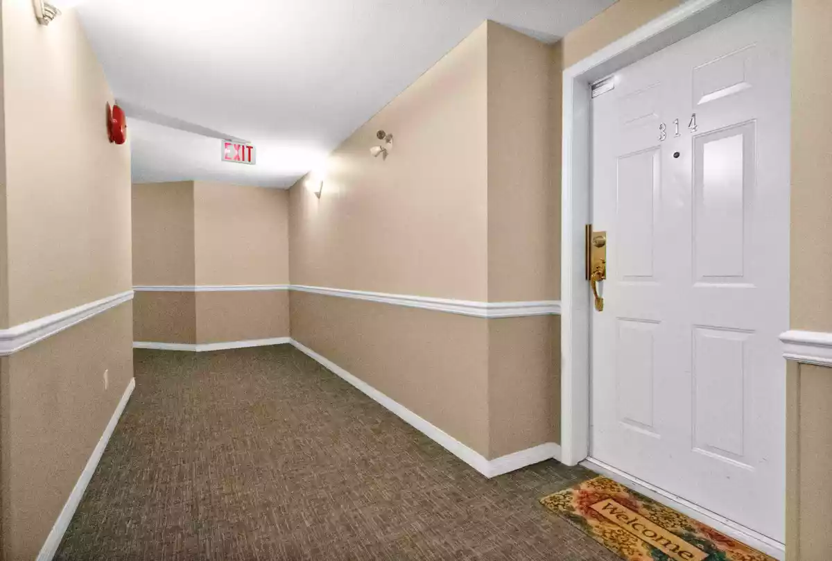 Loft / Bonus Room Photo of 314 7151 121 Street, Surrey, BC