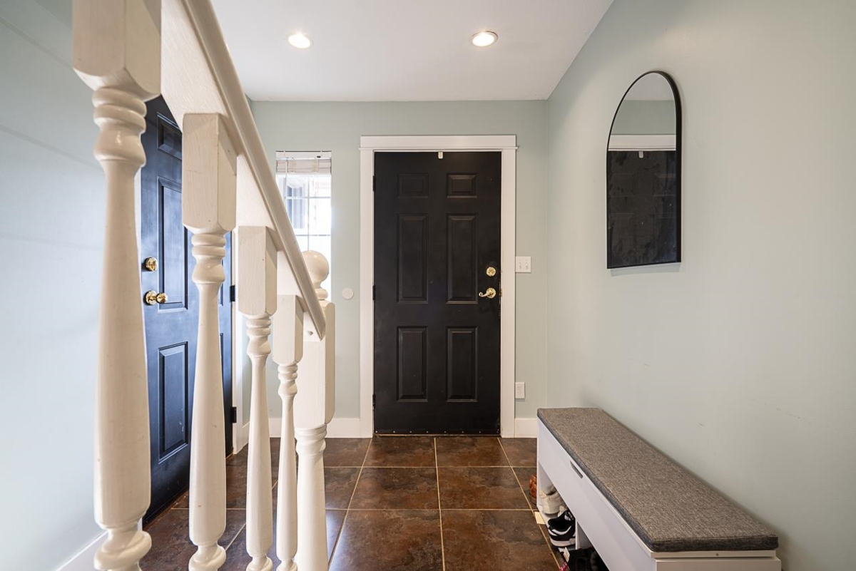 Living Room Photo of 8455 Cade Barr Street, Mission, BC