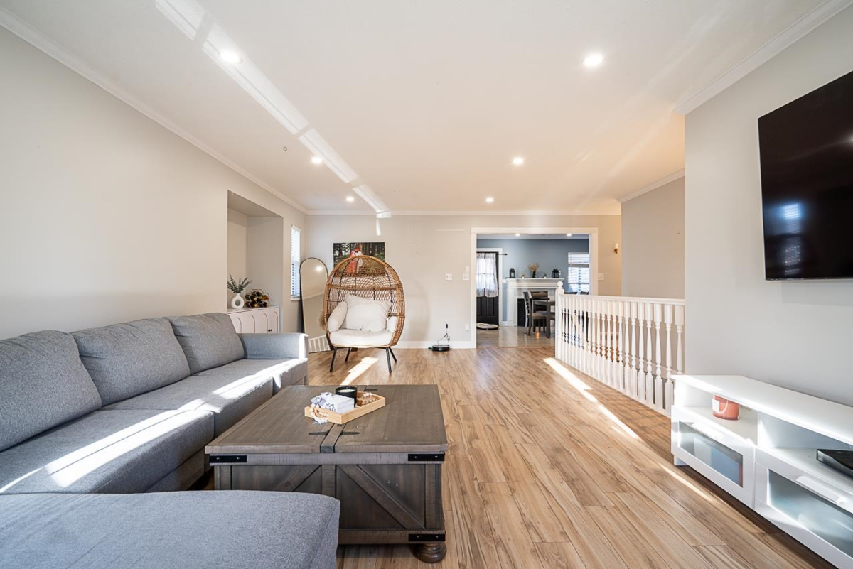 Primary Bathroom Photo of 8455 Cade Barr Street, Mission, BC