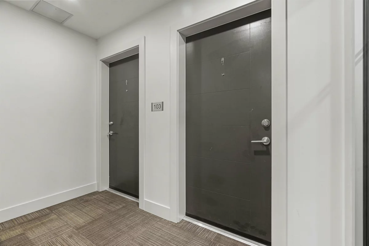 Dining Area Photo of 103 2565 Ware Street, Abbotsford, BC