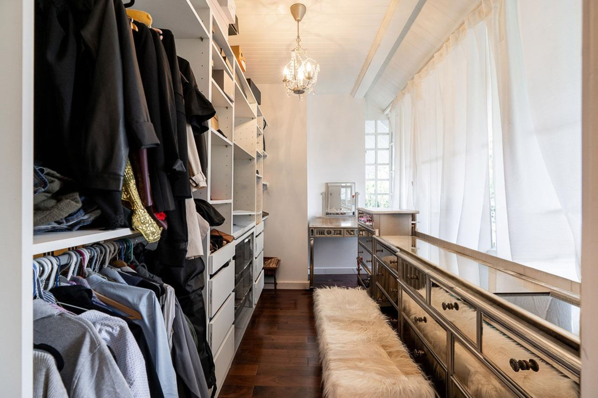 Bedroom 4 Photo of 1 1055 Wolfe Avenue, Vancouver, BC