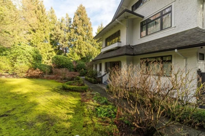 Aerial View of 1 1055 Wolfe Avenue, Vancouver, BC
