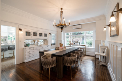 Kitchen Island Photo of 1 1055 Wolfe Avenue, Vancouver, BC