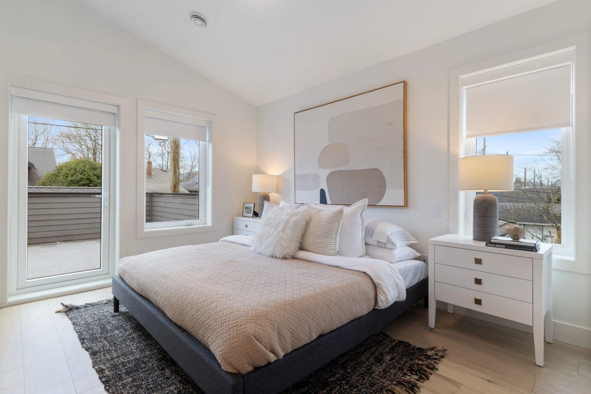 Mudroom Photo of 1 2539 Grant Street, Vancouver, BC