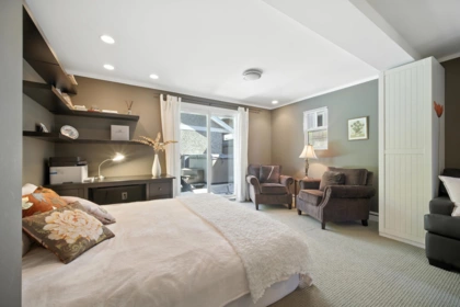 Basement Recreation Room Photo of 8600 Fairway Road, Richmond, BC