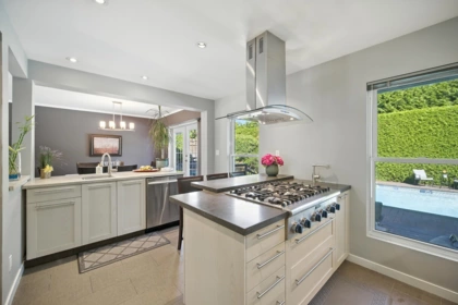 Breakfast Nook Photo of 8600 Fairway Road, Richmond, BC