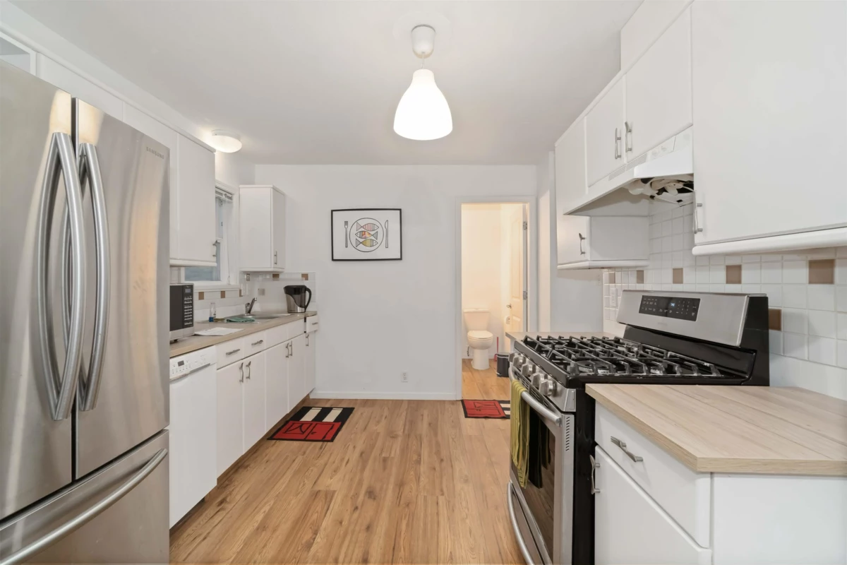 Basement Recreation Room Photo of 2028 Columbia Street, Port Moody, BC