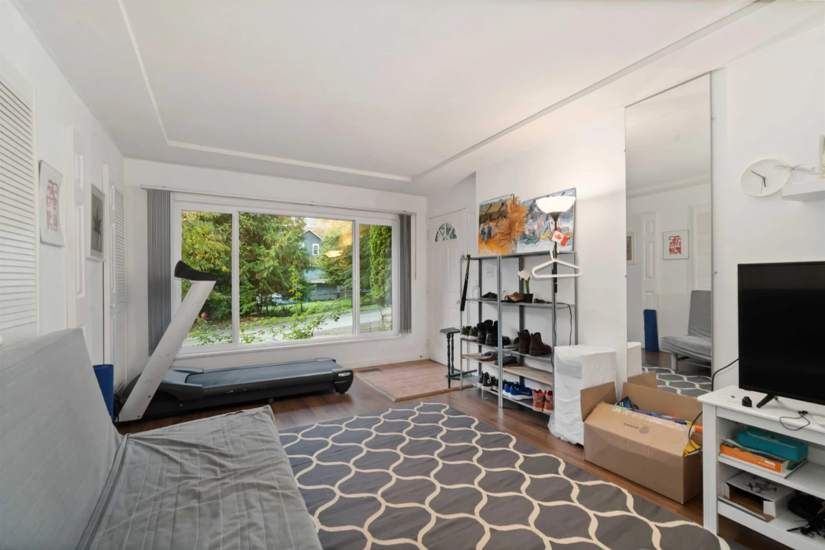 Dining Area Photo of 2028 Columbia Street, Port Moody, BC