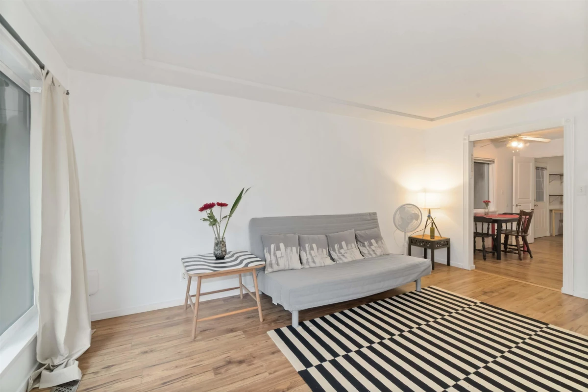 Powder Room Photo of 2028 Columbia Street, Port Moody, BC