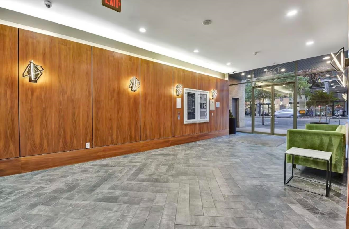 Powder Room Photo of 401 1238 Burrard Street, Vancouver, BC