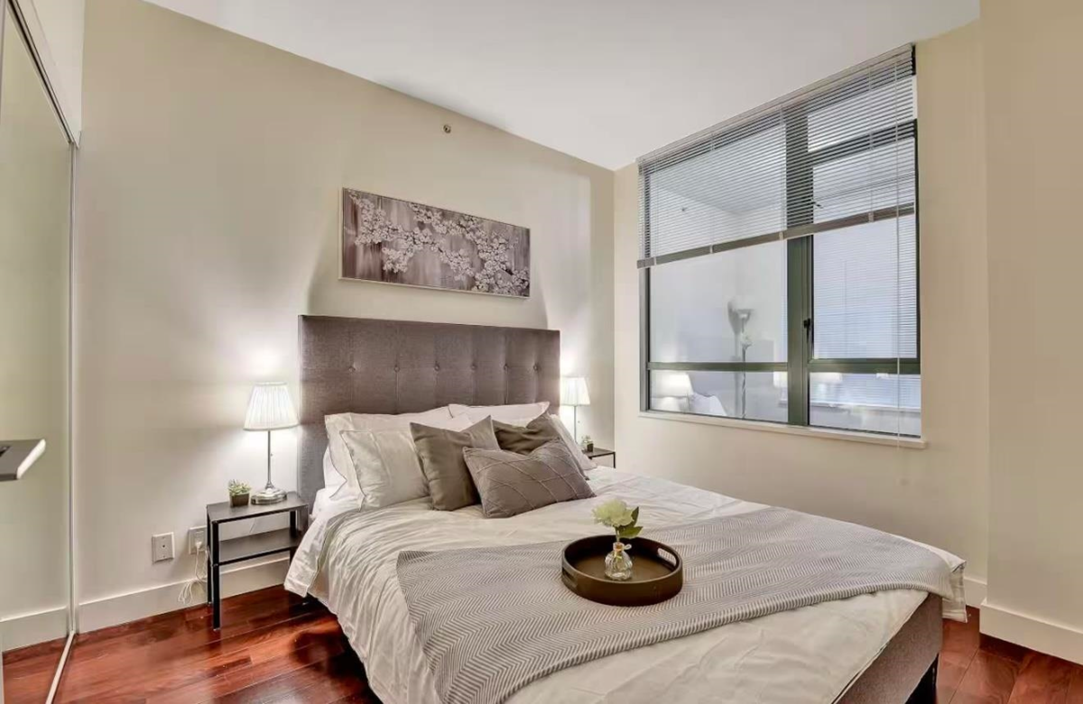 Primary Bathroom Photo of 401 1238 Burrard Street, Vancouver, BC