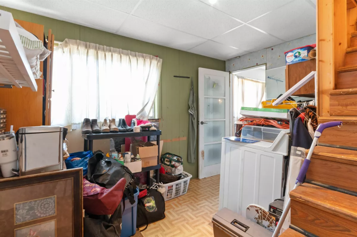 Bedroom 4 Photo of 586 6th Avenue, Hope, BC