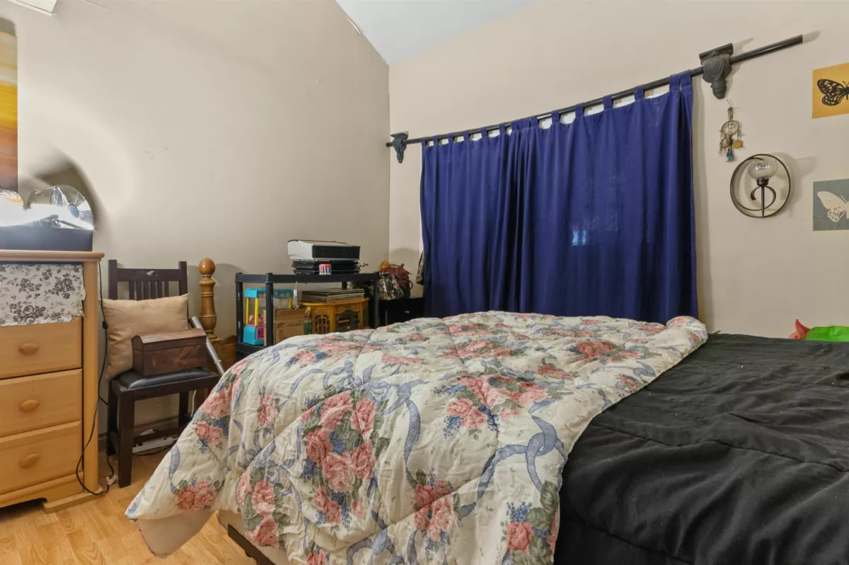 Mudroom Photo of 586 6th Avenue, Hope, BC