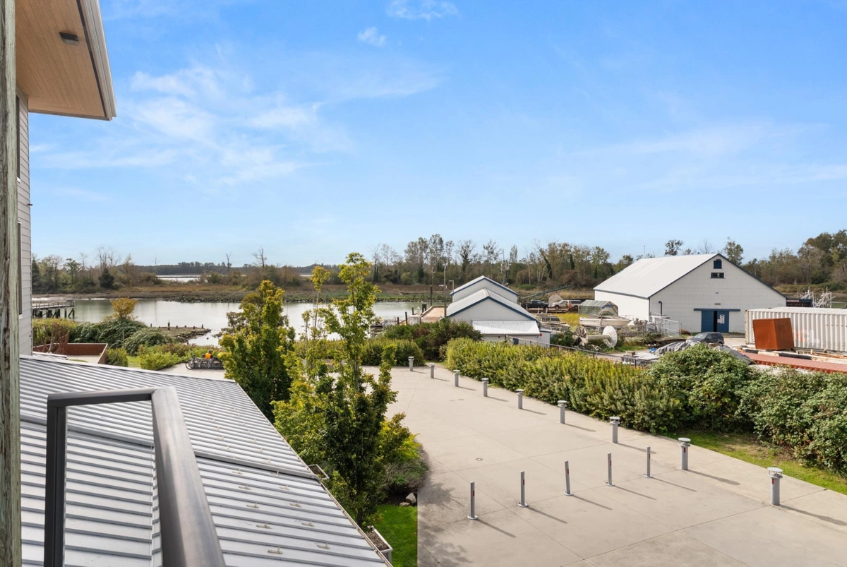 Hot Tub / Spa Photo of 209 6160 London Road, Richmond, BC