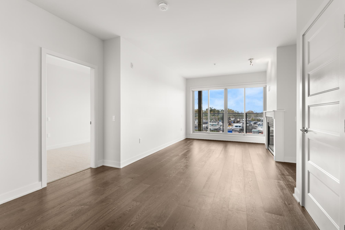 Kitchen Photo of 209 6160 London Road, Richmond, BC
