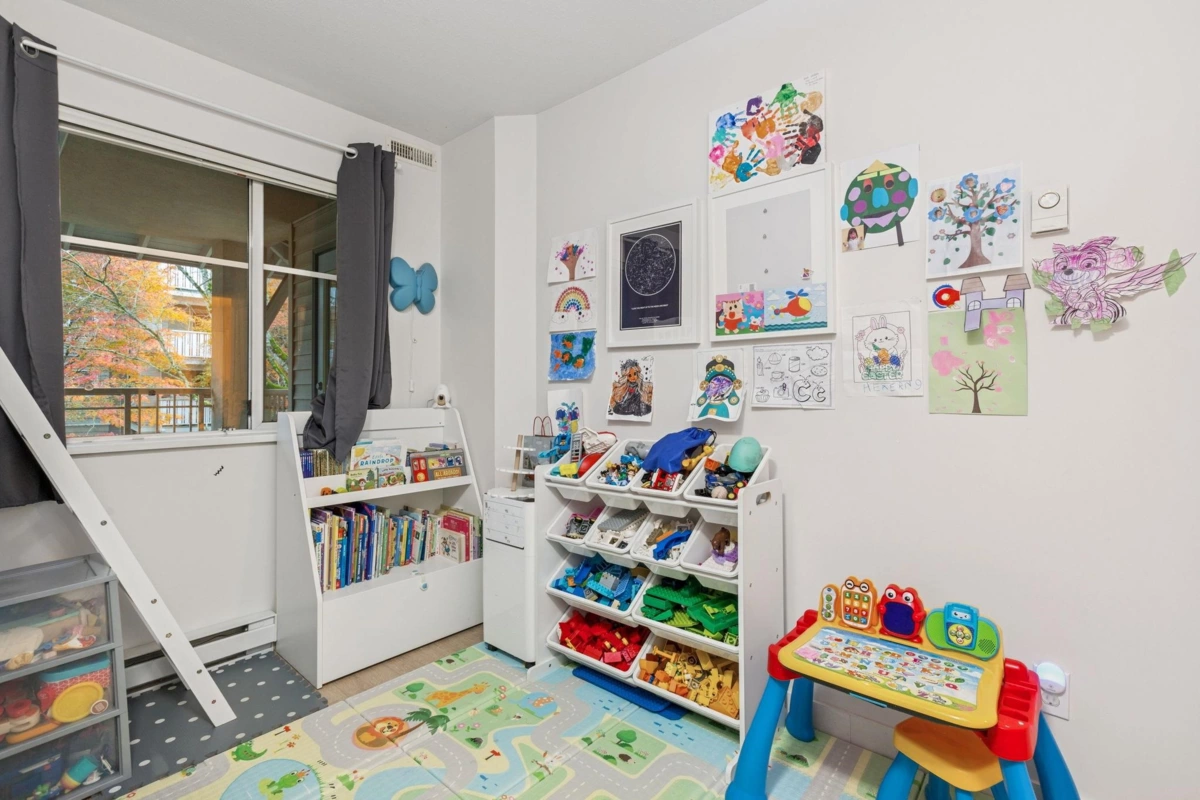 Laundry Room Photo of 215 8180 Jones Road, Richmond, BC