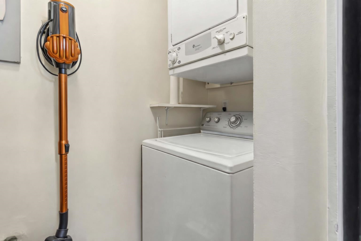 Bedroom 3 Photo of 313 7435 Moffatt Road, Richmond, BC