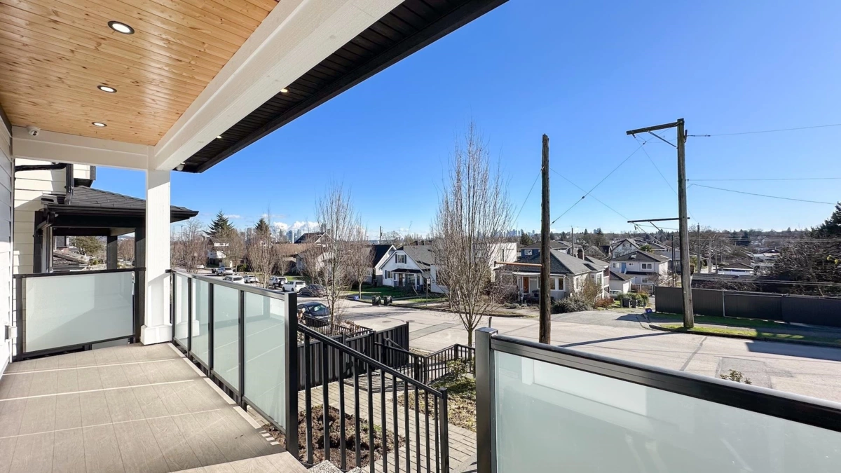 Breakfast Nook Photo of 2723 Turner Street, Vancouver, BC
