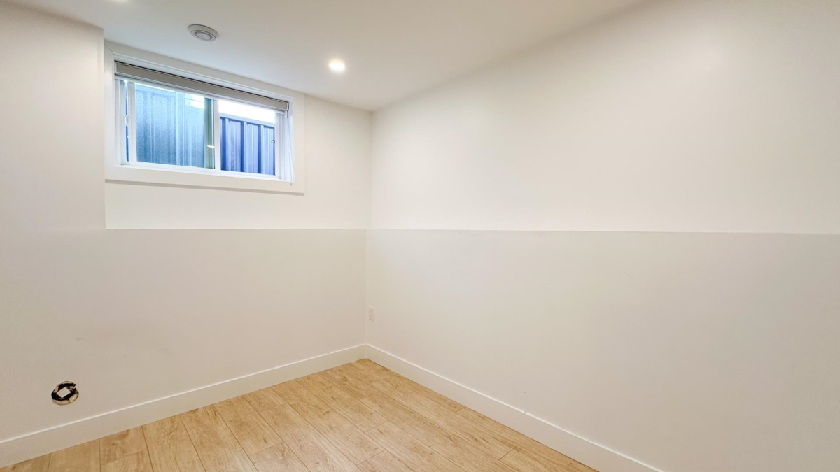 Swimming Pool Photo of 2723 Turner Street, Vancouver, BC