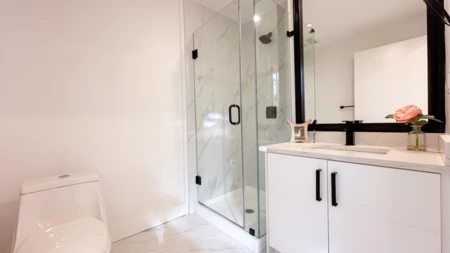 Hot Tub / Spa Photo of 2723 Turner Street, Vancouver, BC