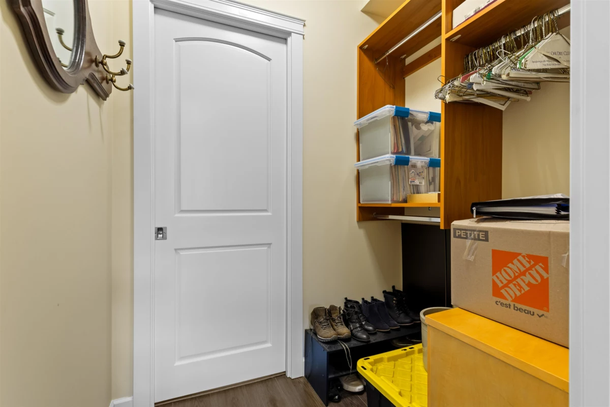 Powder Room Photo of 204 20376 86 Avenue, Langley, BC