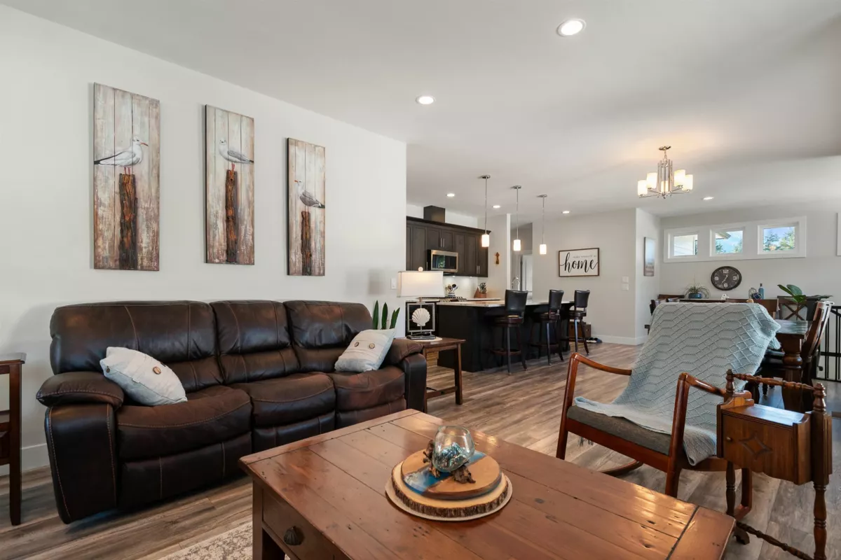 Bedroom 3 Photo of 21002 Swallow Place, Hope, BC