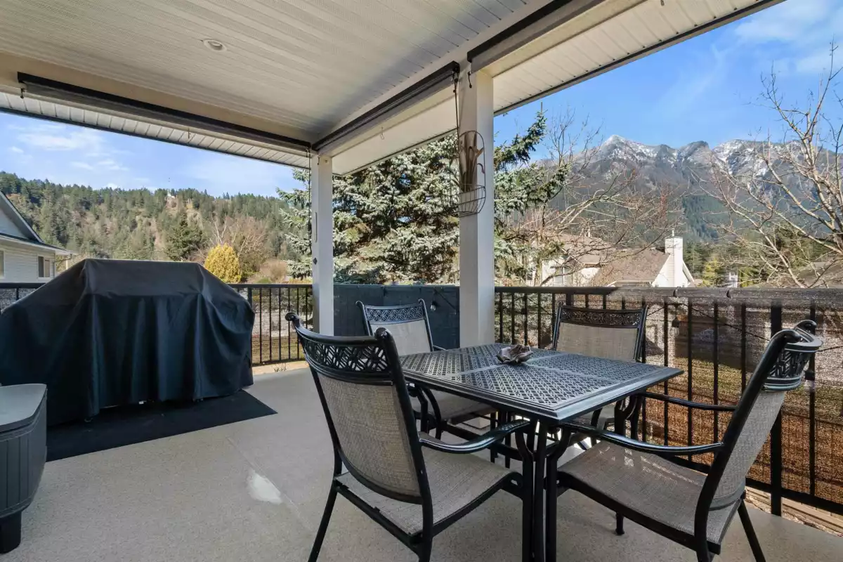Bedroom 4 Photo of 21002 Swallow Place, Hope, BC