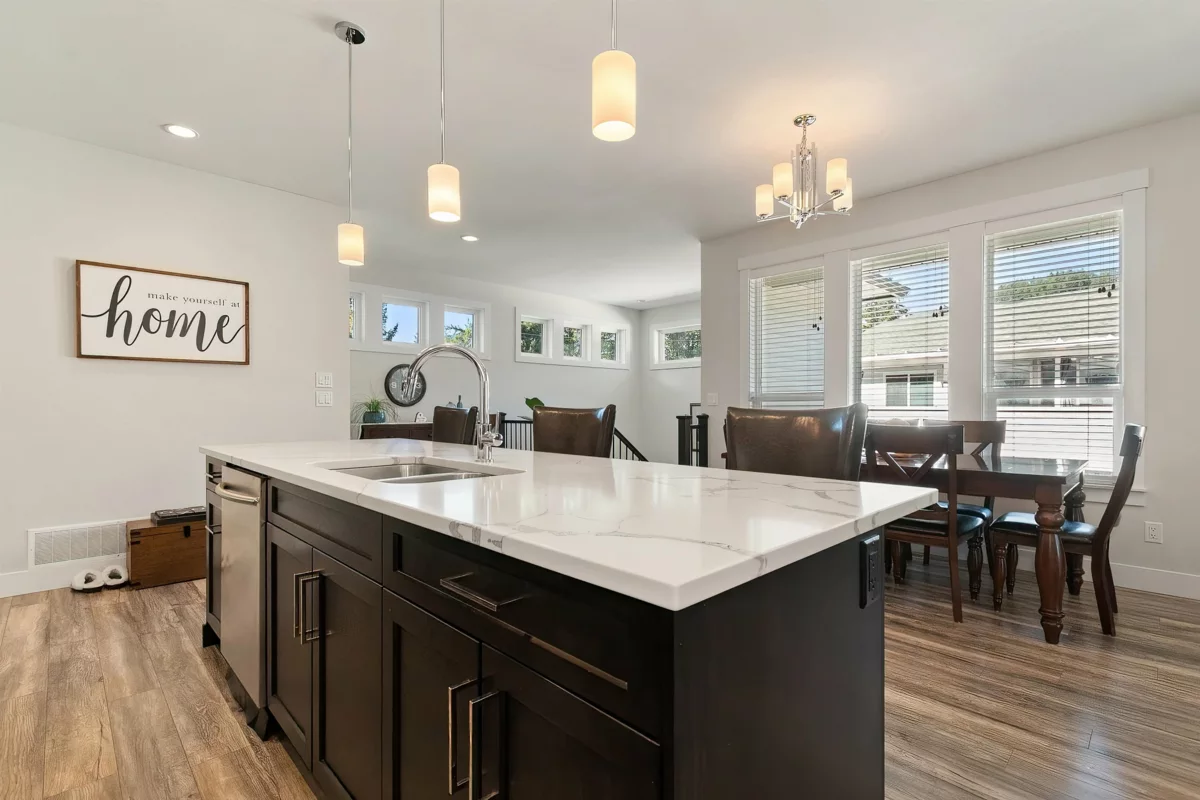 Primary Bedroom Photo of 21002 Swallow Place, Hope, BC