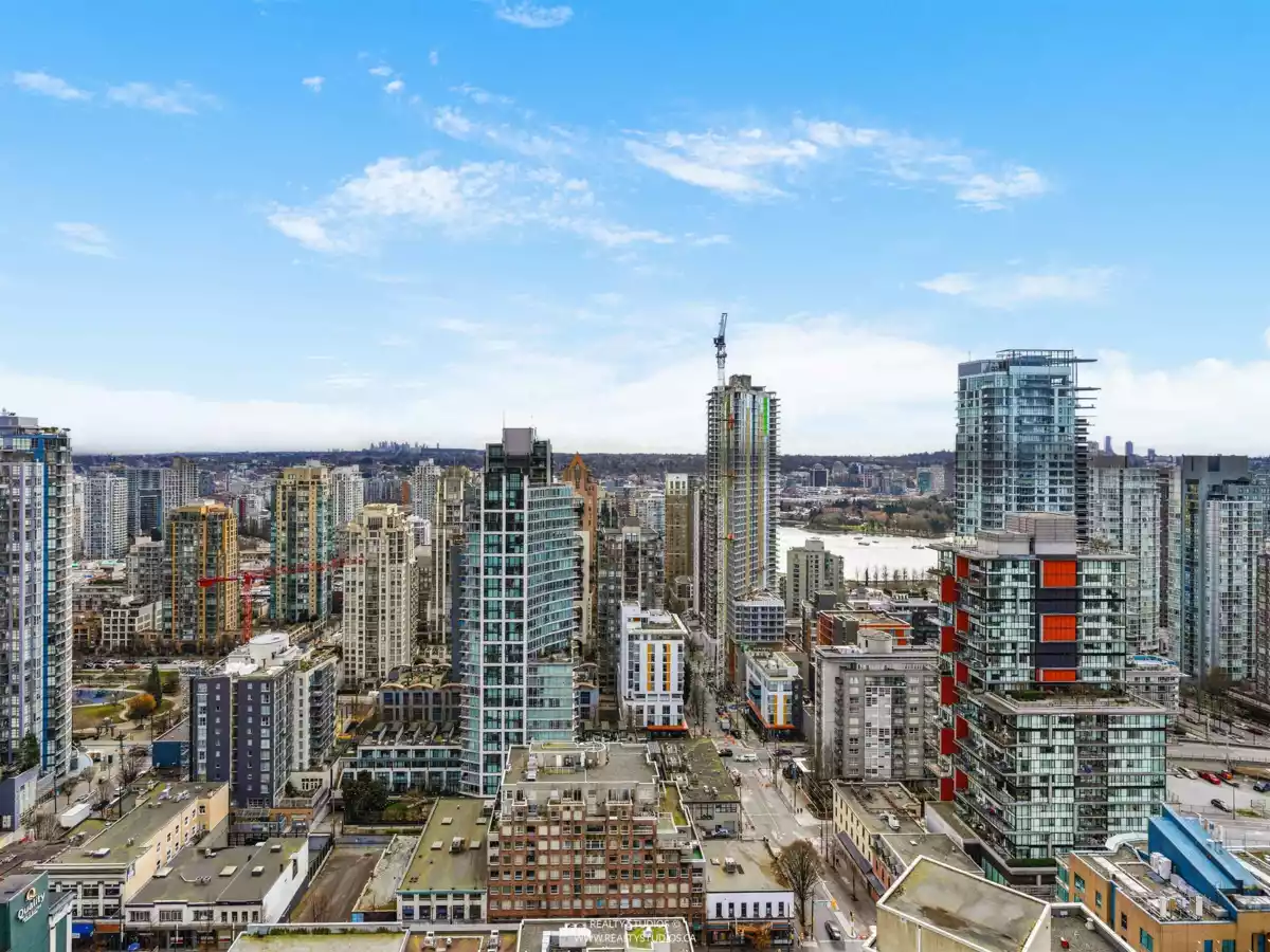 Basement Recreation Room Photo of 3305 1283 Howe Street, Vancouver, BC