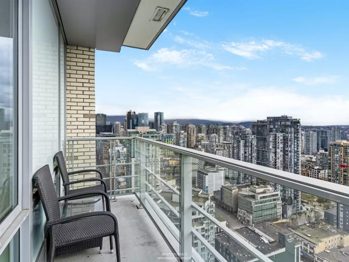 Office / Den Photo of 3305 1283 Howe Street, Vancouver, BC