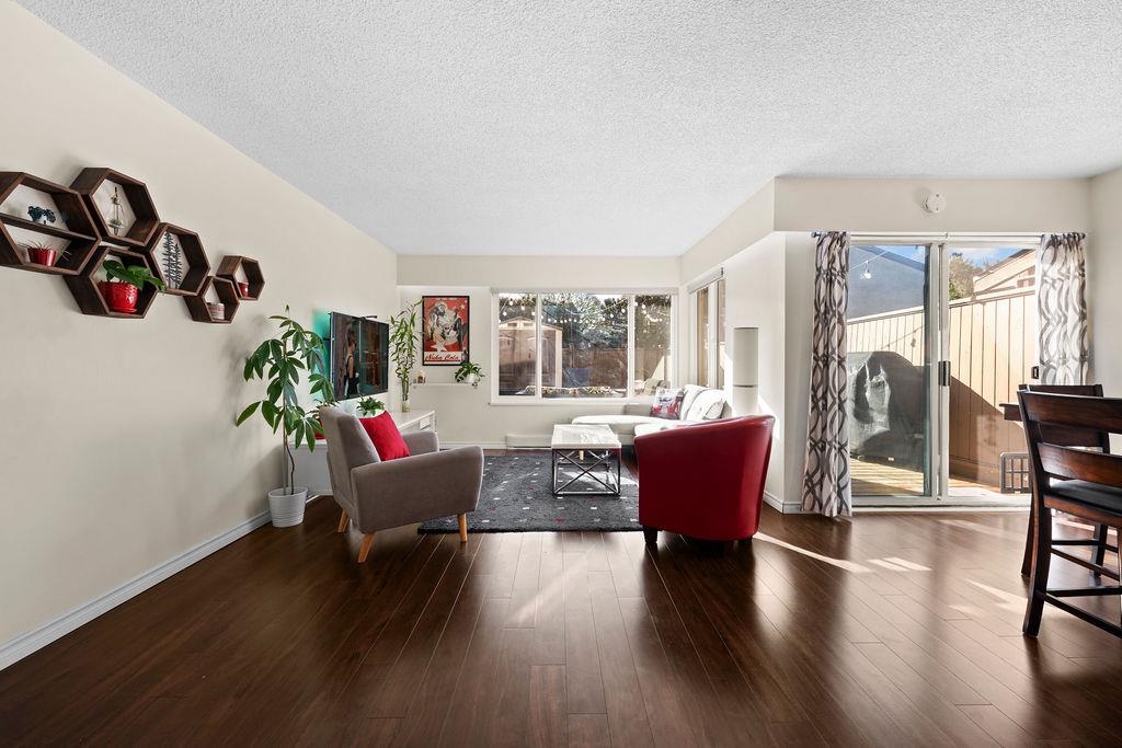 Kitchen Photo of 54 9111 No. 5 Road, Richmond, BC