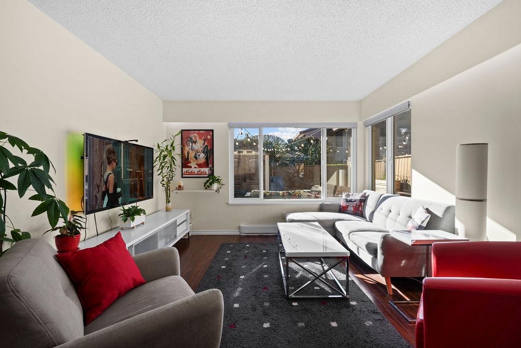 Primary Bathroom Photo of 54 9111 No. 5 Road, Richmond, BC