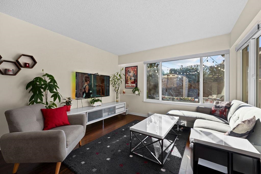 Walk-In Closet Photo of 54 9111 No. 5 Road, Richmond, BC