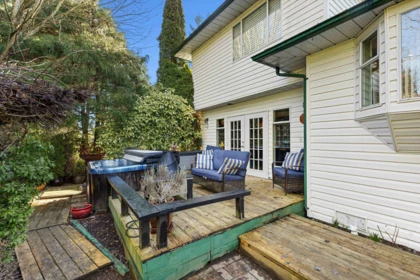 13385 60 Avenue, Surrey, BC