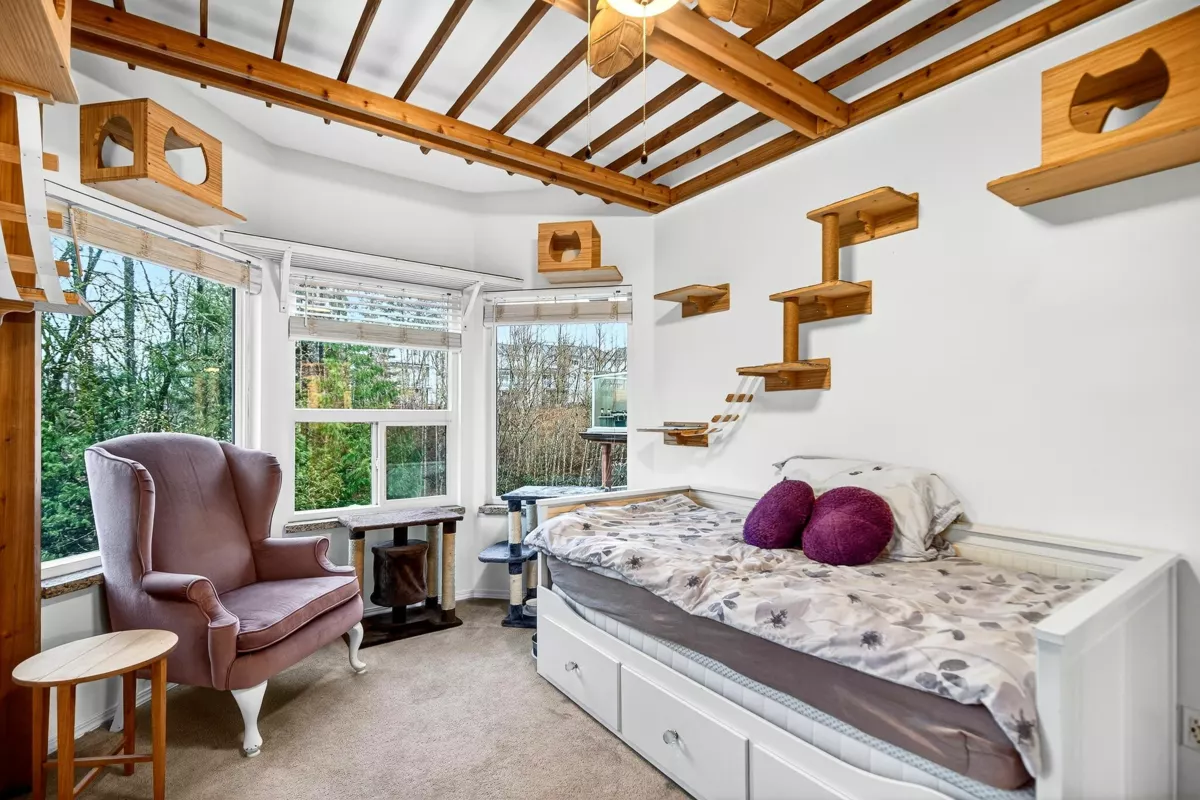 Hallway Photo of 50 23151 Haney Bypass, Maple Ridge, BC