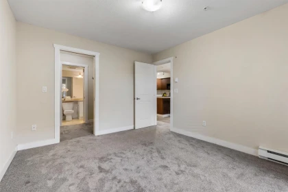 Mudroom Photo of 113 45555 Yale Road, Chilliwack, BC